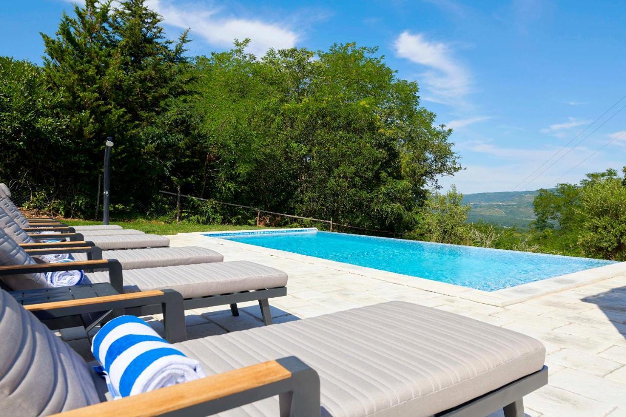 Motovun Villas מראה חיצוני תמונה